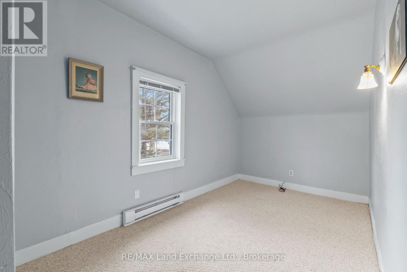 439 GREEN STREET Image 20