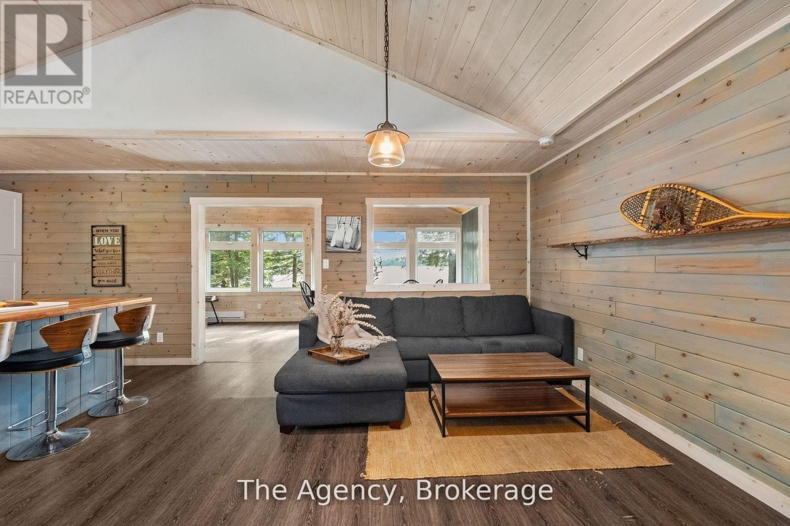 1032 LAKESHORE DRIVE SOUTH Image 17