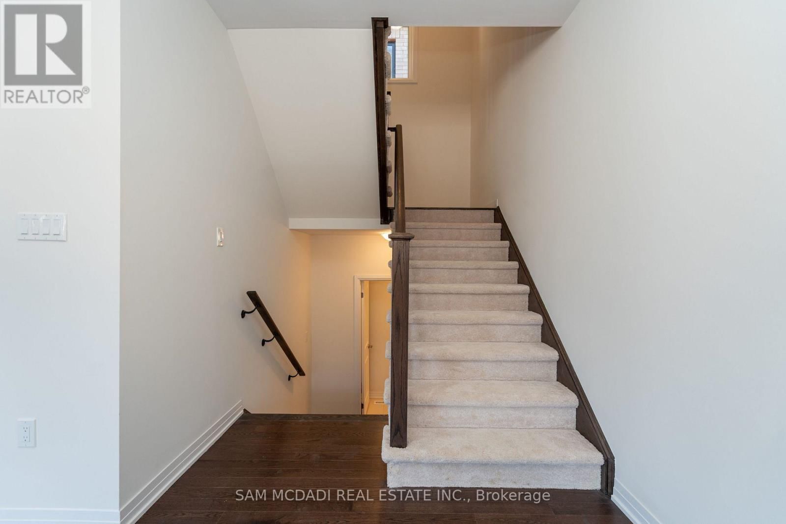 3 BLAIN DRIVE Image 22