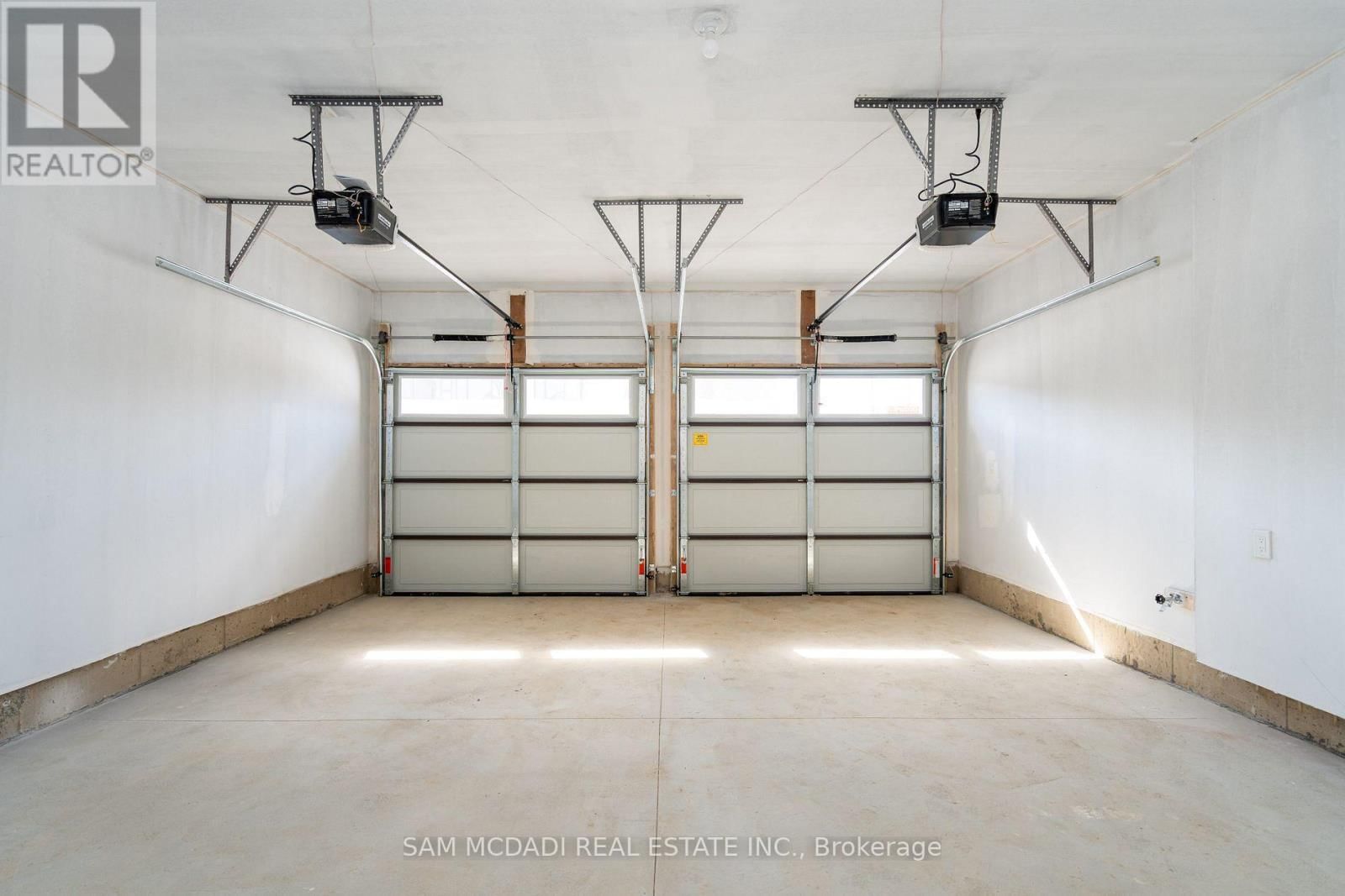 3 BLAIN DRIVE Image 50