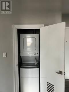 3 - 169 EAST MAIN STREET Image 9