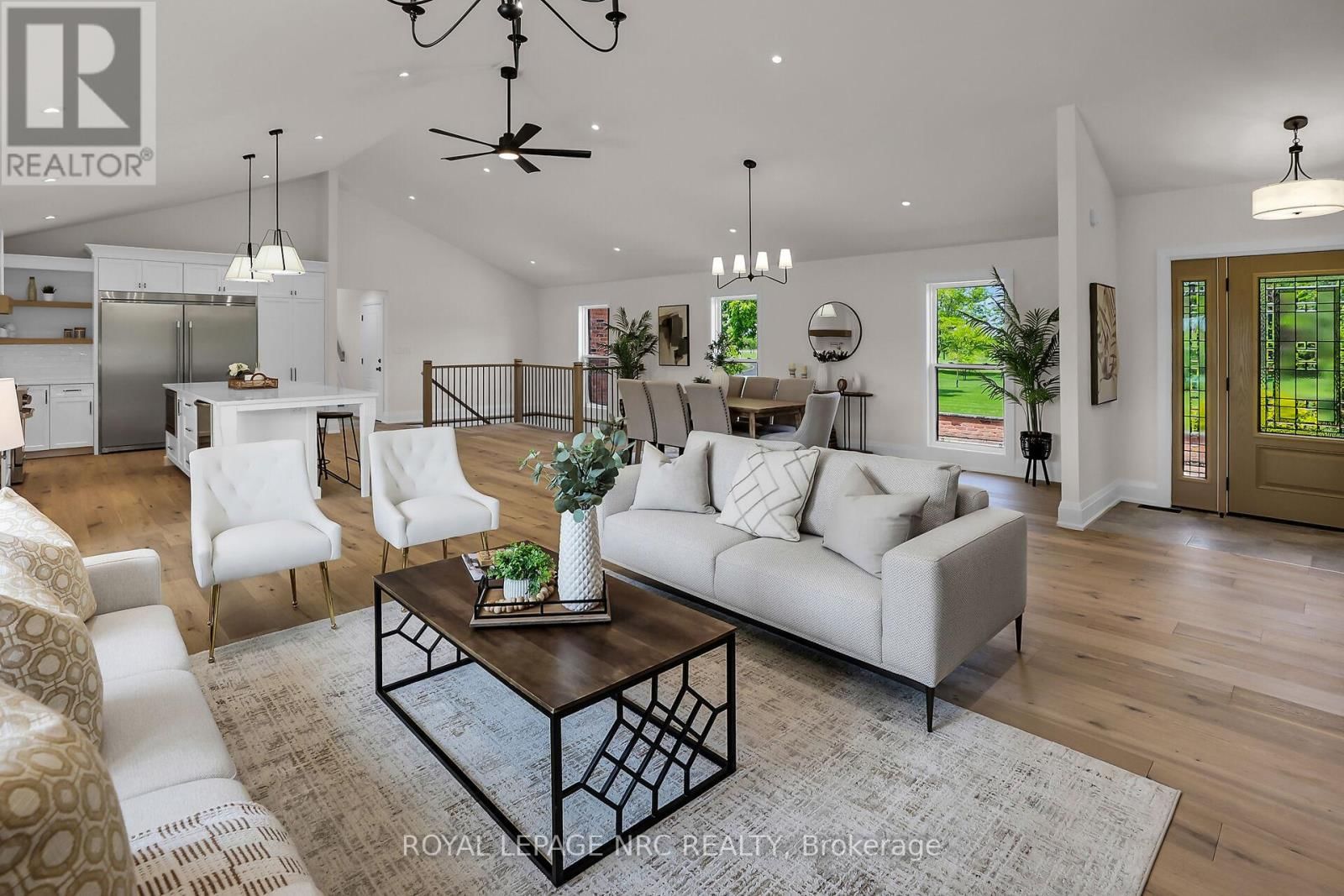 2021 VICTORIA AVENUE Image 10