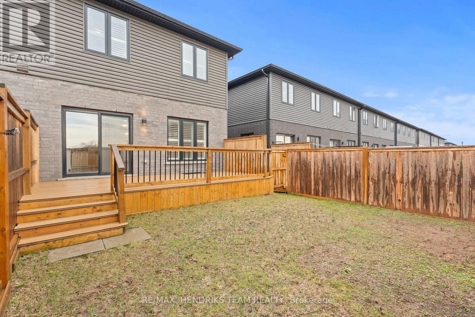 6649 CROPP STREET Image 40