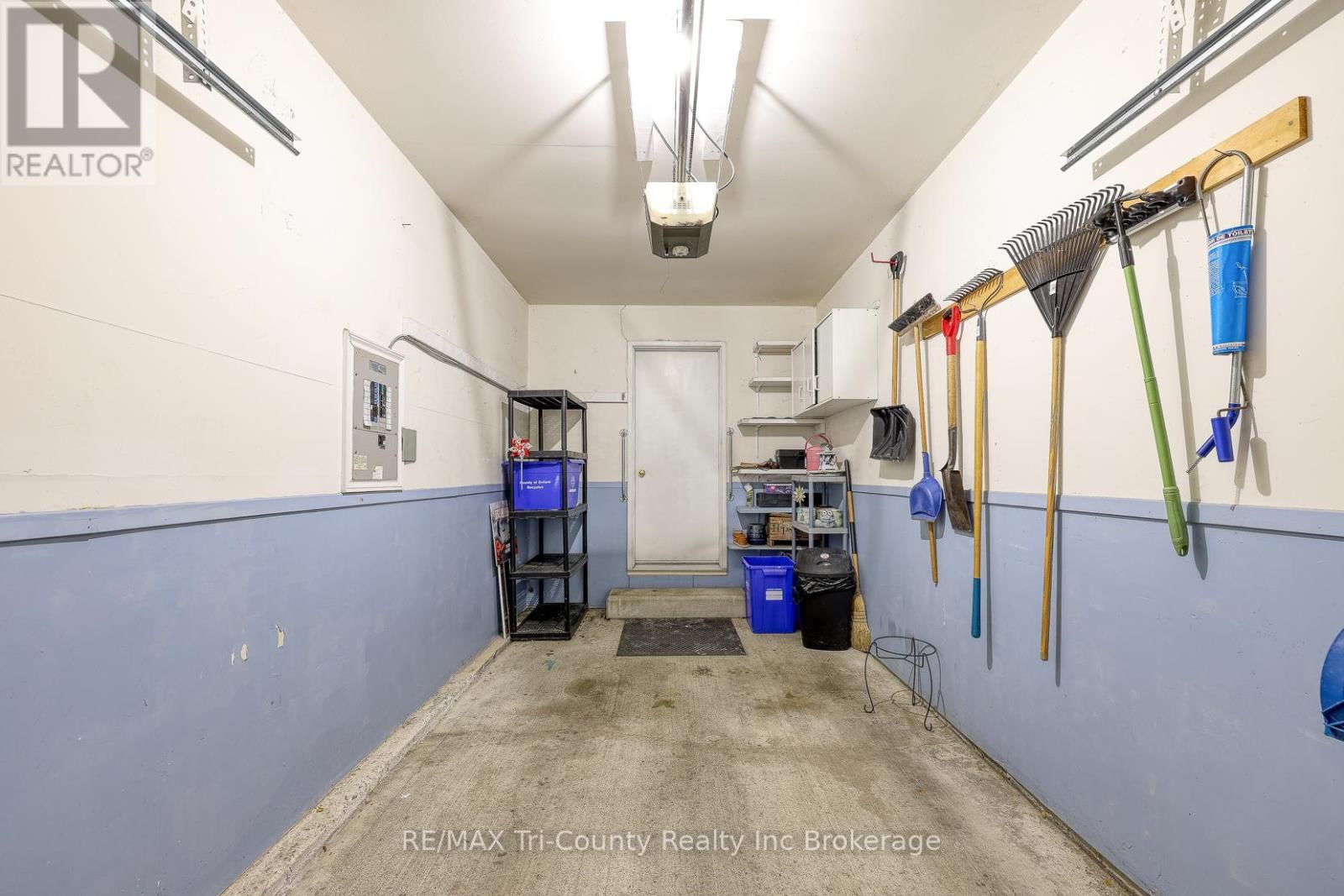 33 WILKINS CRESCENT Image 26