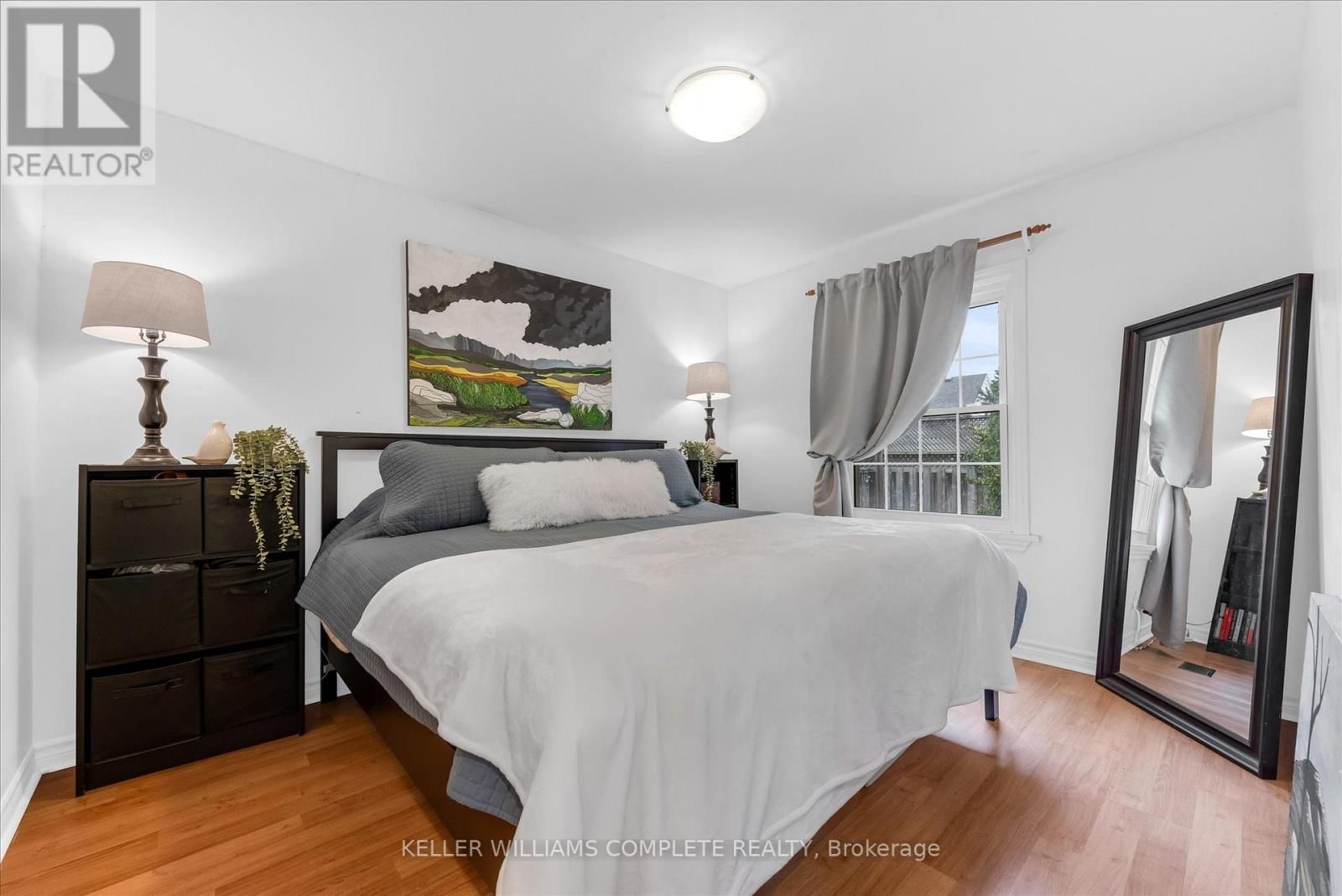 24 CENTRAL PARK AVENUE Image 12