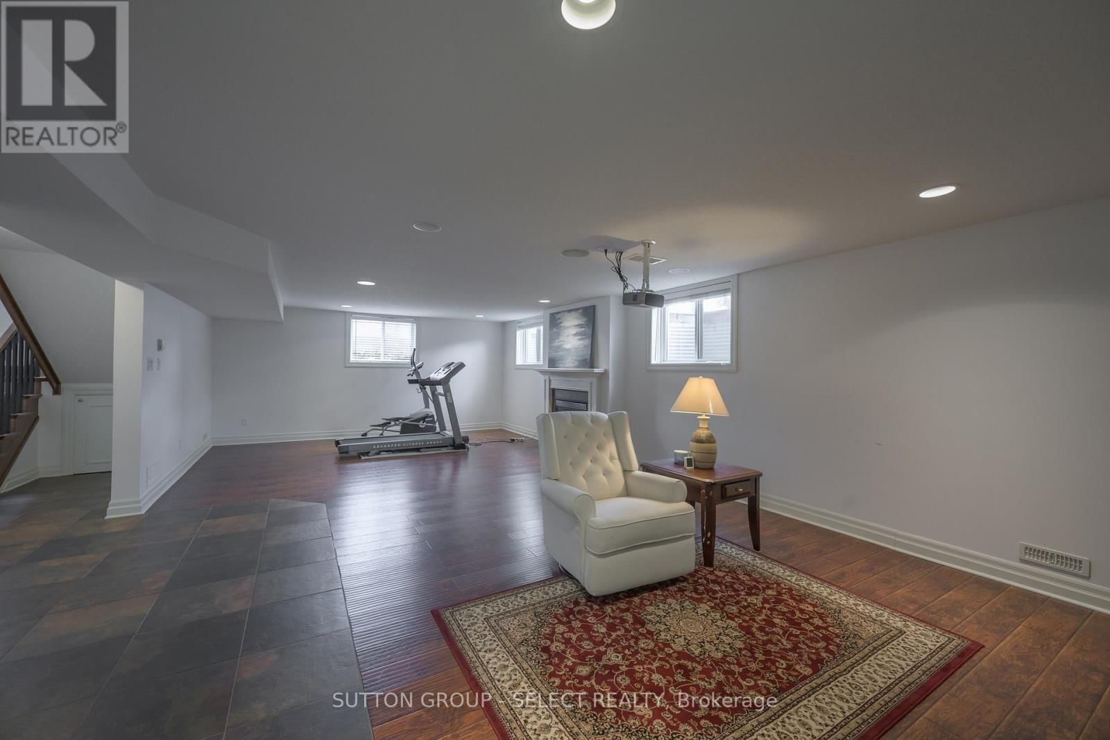 1615 WICKERSON GATE Image 35