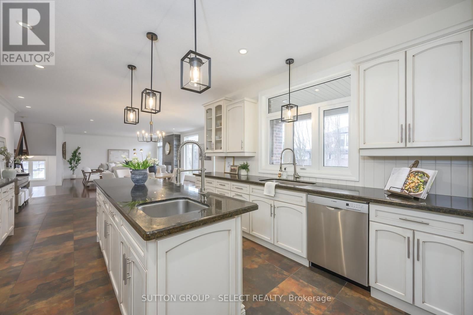 1615 WICKERSON GATE Image 42