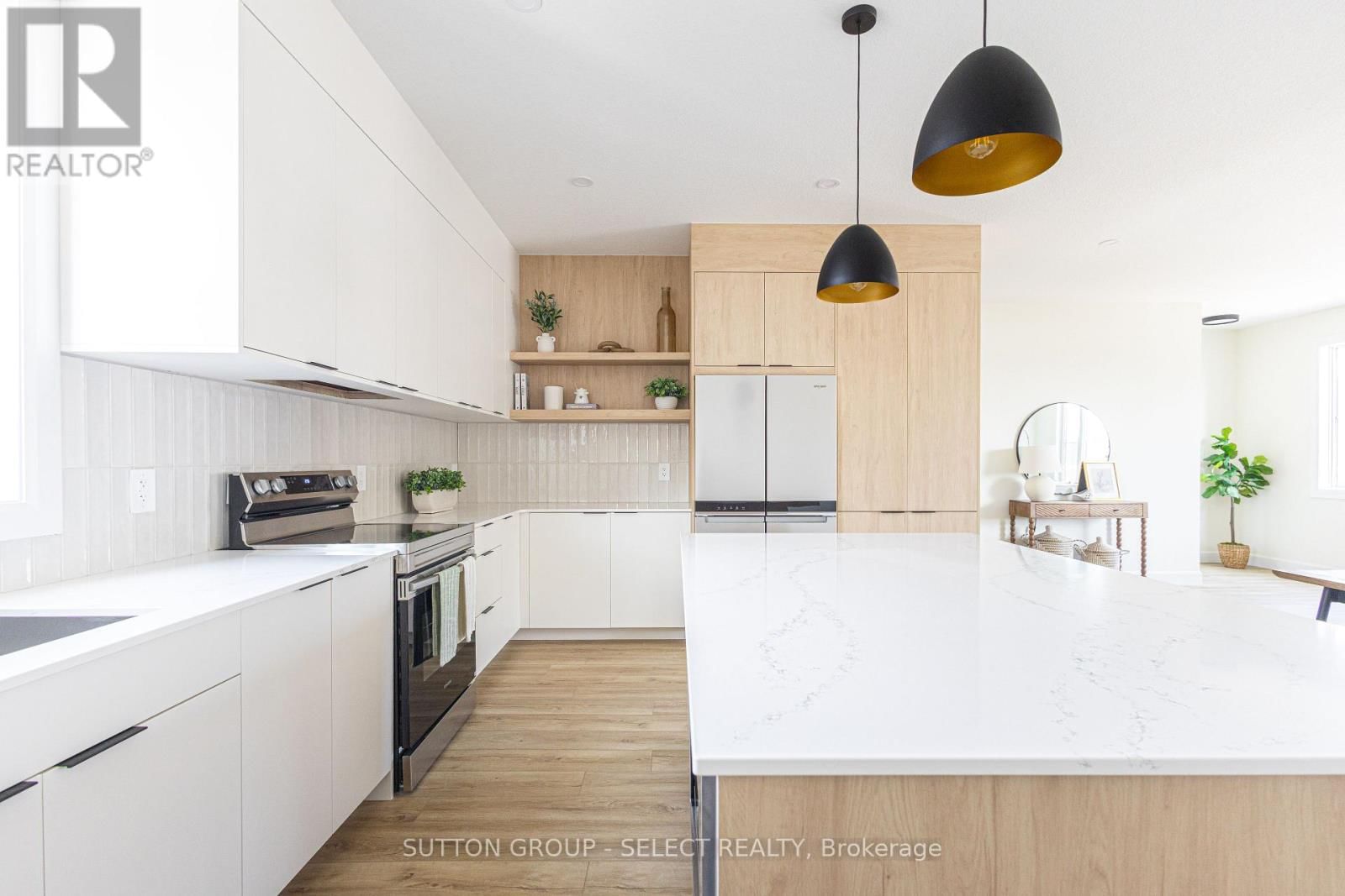 2 - 233 UPPER QUEEN STREET Image 13