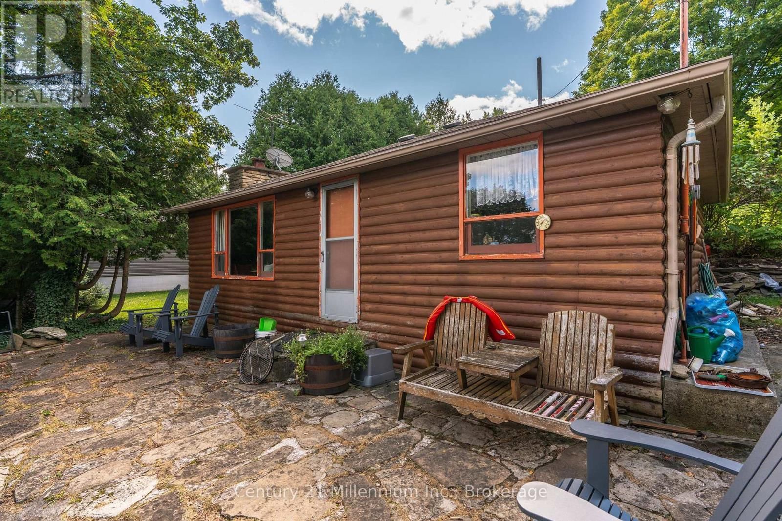 504725 GREY 1 ROAD Image 5