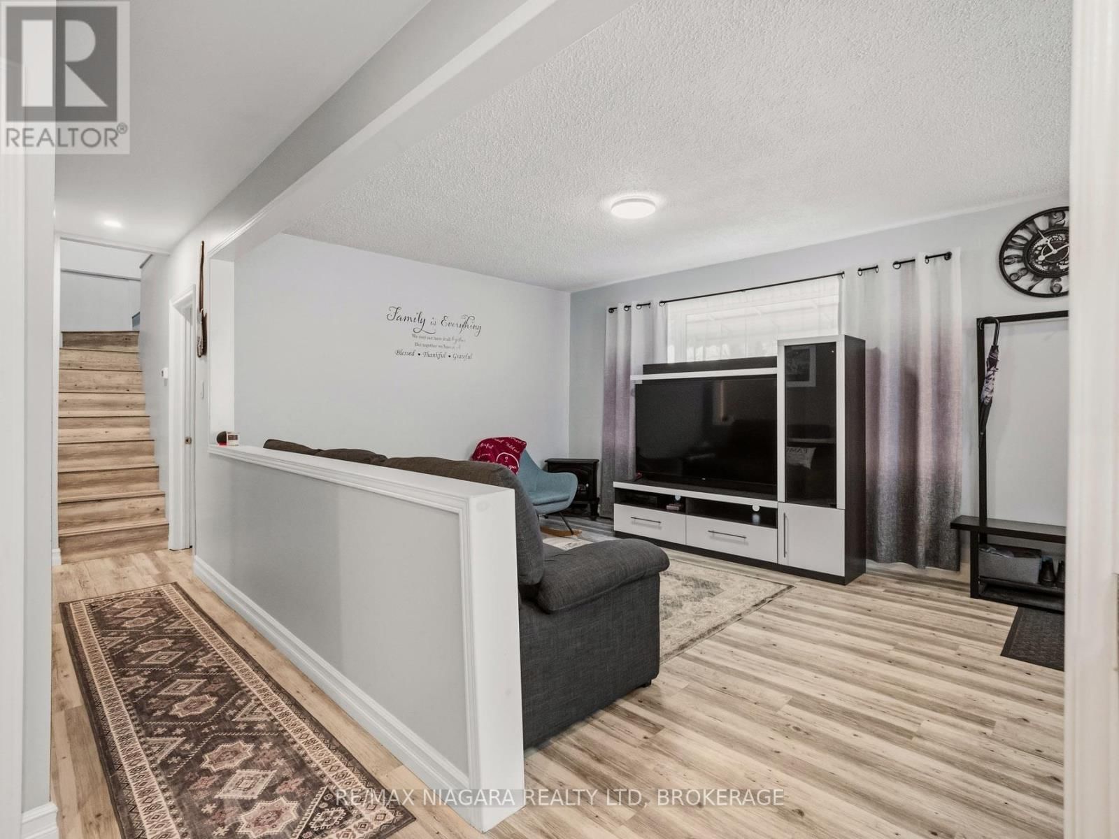 198 MURRAY STREET Image 10