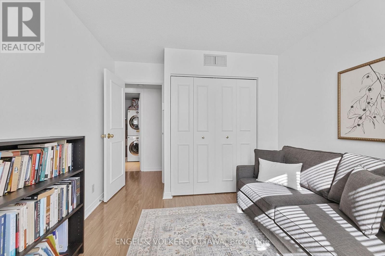 206 - 205 SOMERSET STREET WEST Image 19