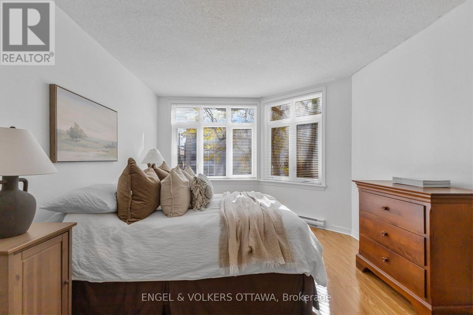 206 - 205 SOMERSET STREET WEST Image 25