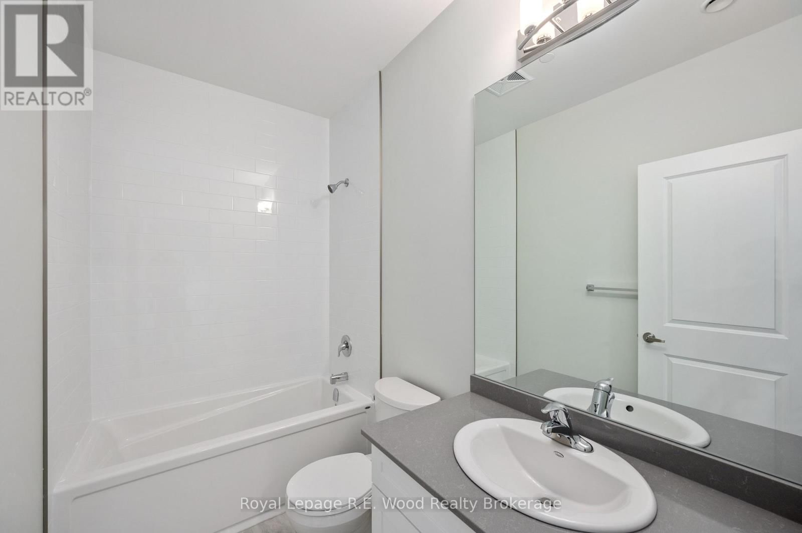 62 FIRST STREET Image 12