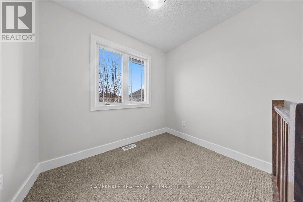 372 VIA VERONA AVENUE Image 18