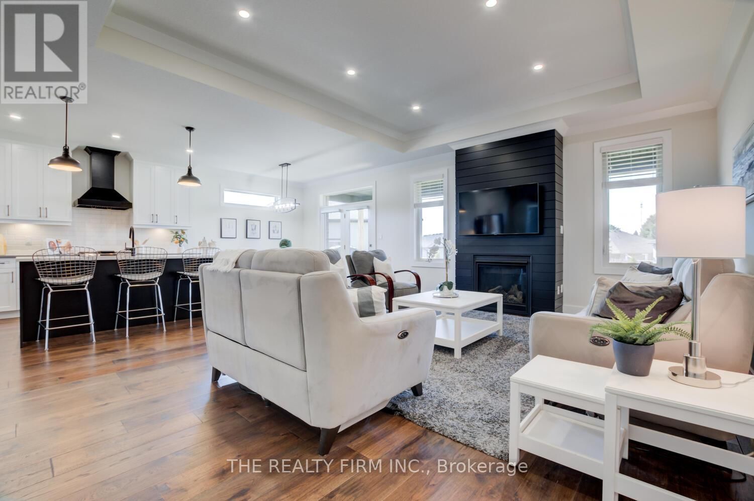 283 ELIZABETH STREET Image 10