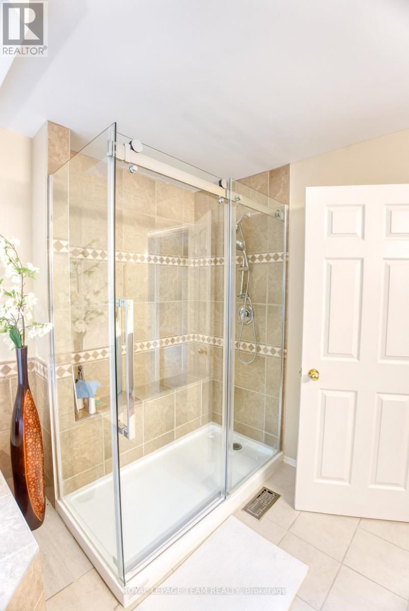 27 SHERK CRESCENT Image 21