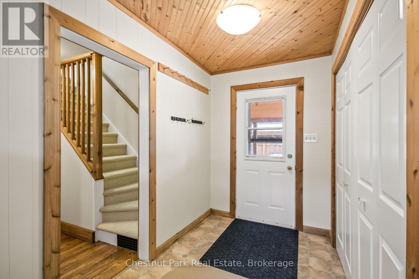 175 CRESCENT DRIVE Image 12