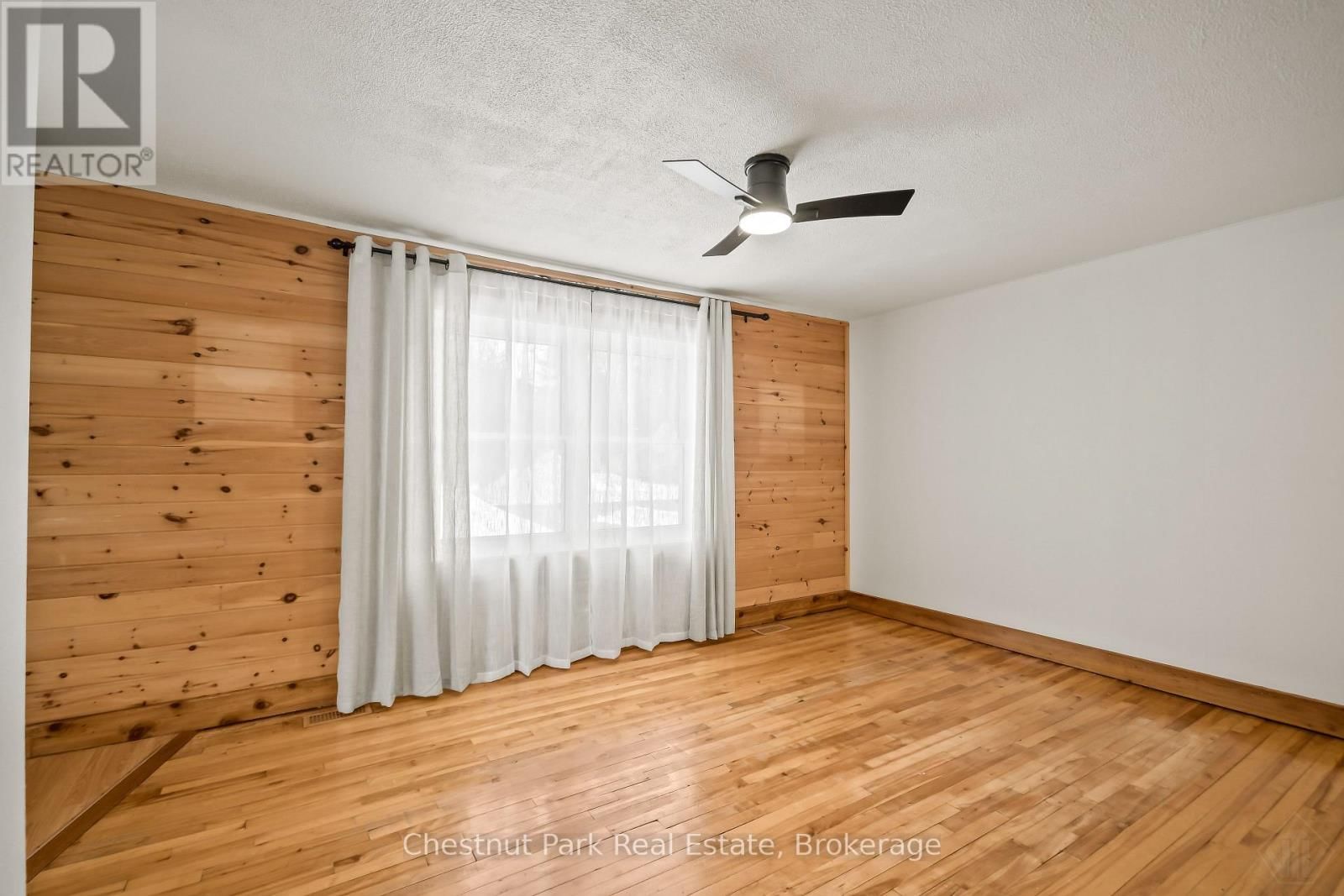 175 CRESCENT DRIVE Image 8