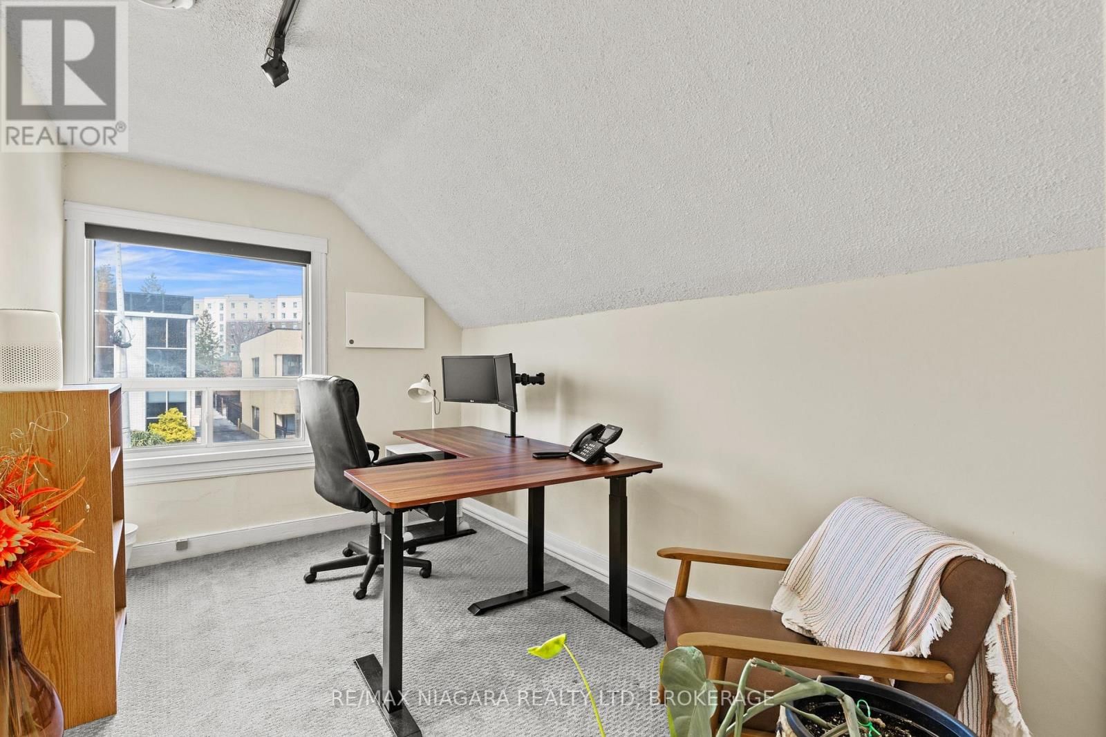 196 KING STREET Image 15