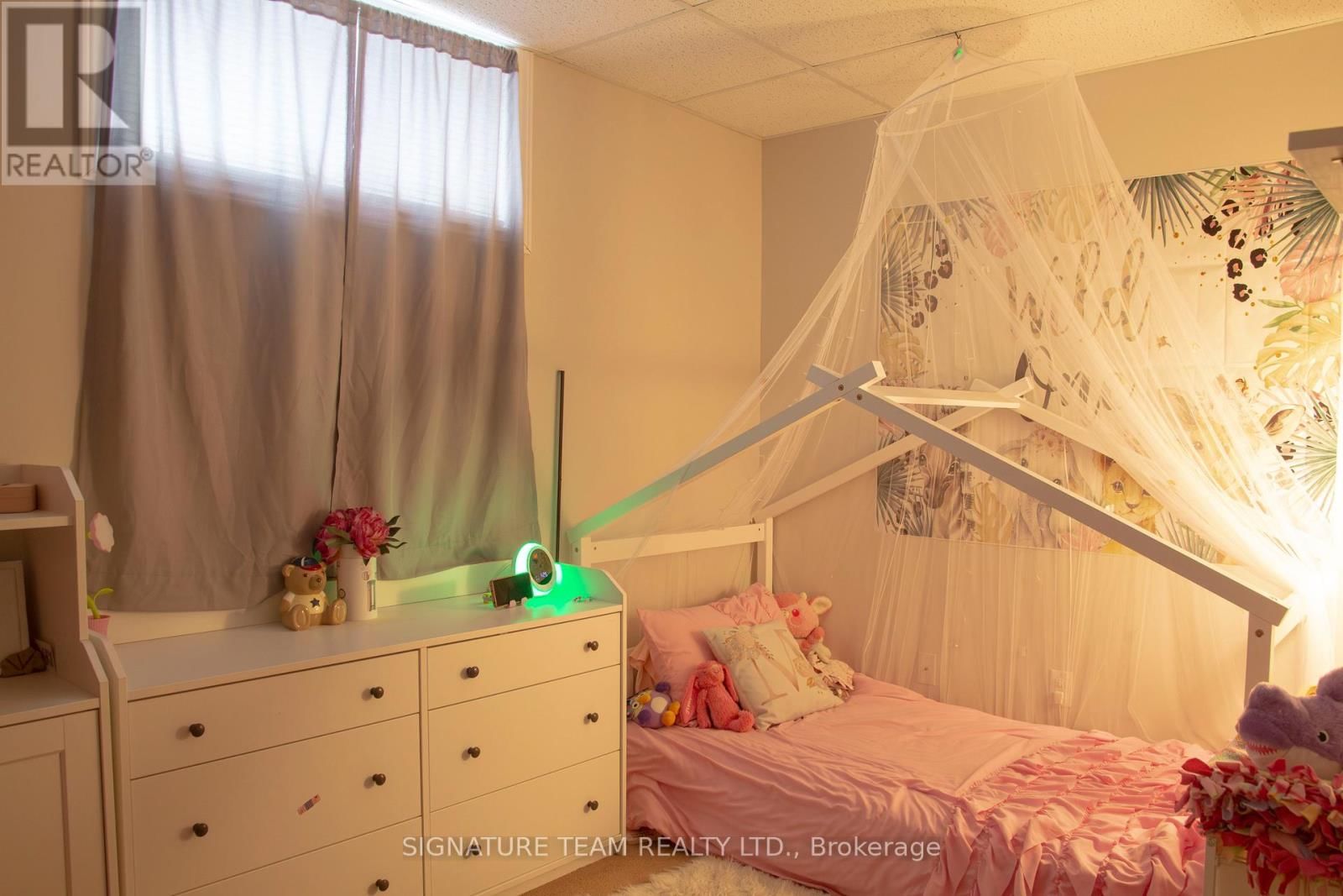 675 ABERDEEN STREET Image 27