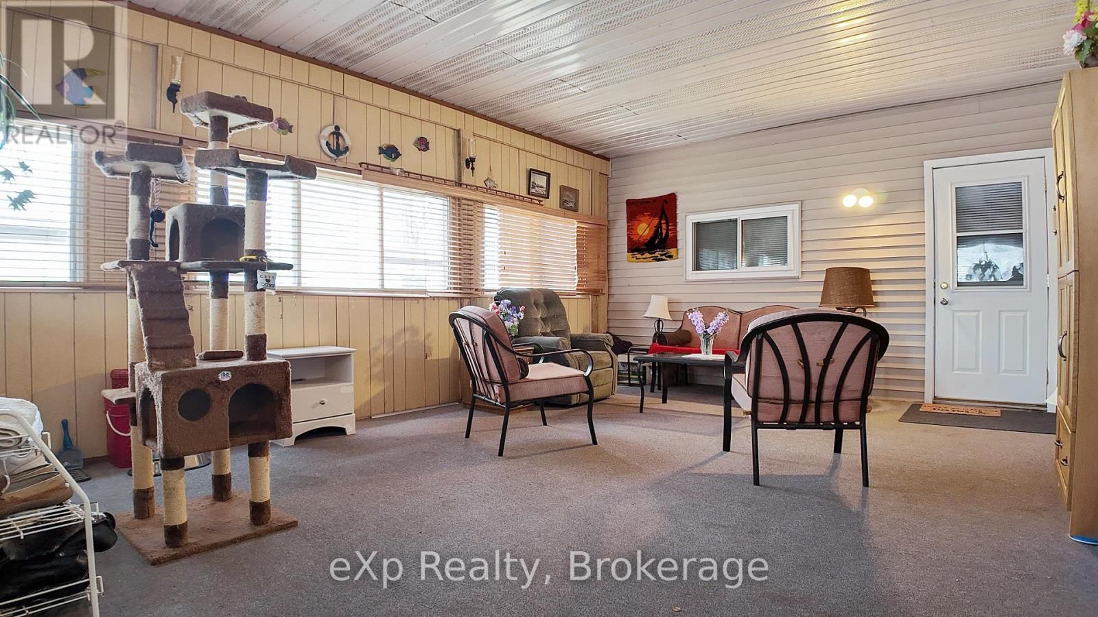 9 DOVE ROAD Image 21