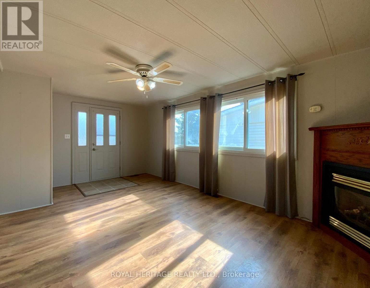 39 CIRCLE DRIVE Image 10