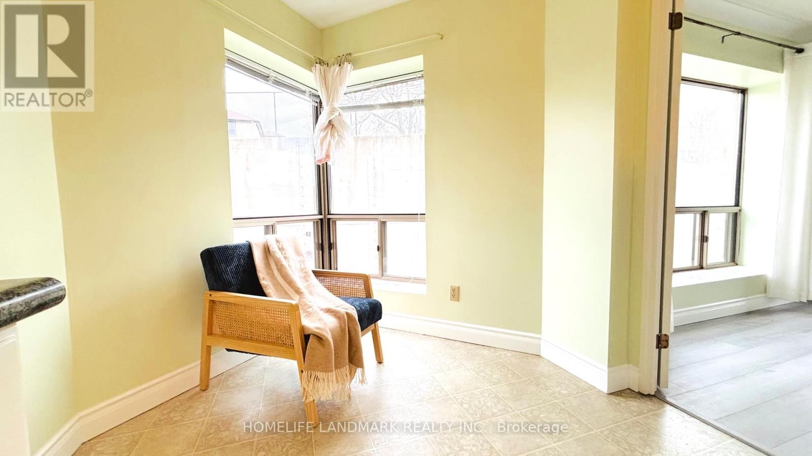 #207 - 300 KEATS WAY Image 8