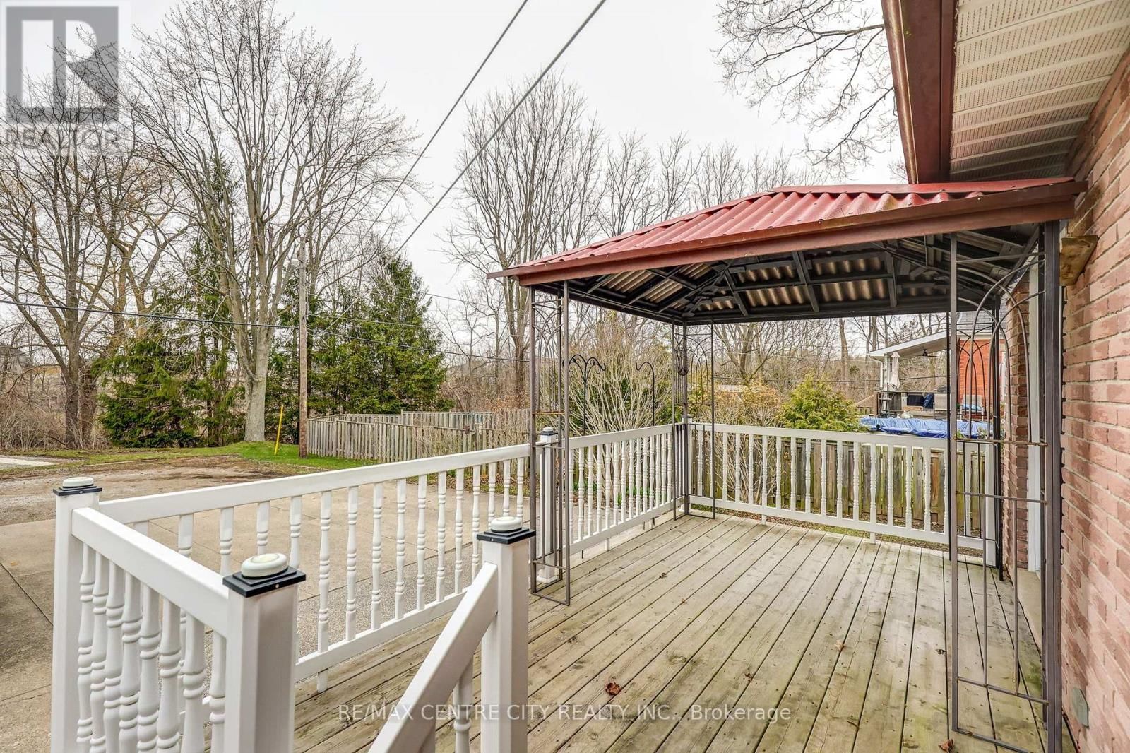 365 TALBOT STREET EAST Image 5