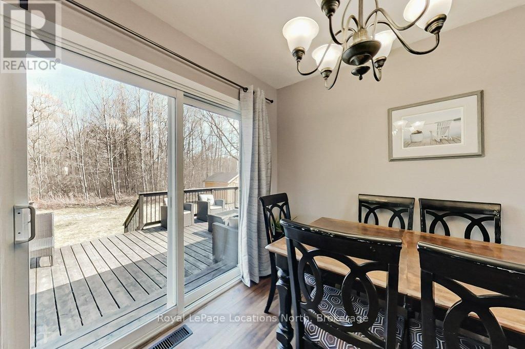 223 GRAHAM STREET Image 11