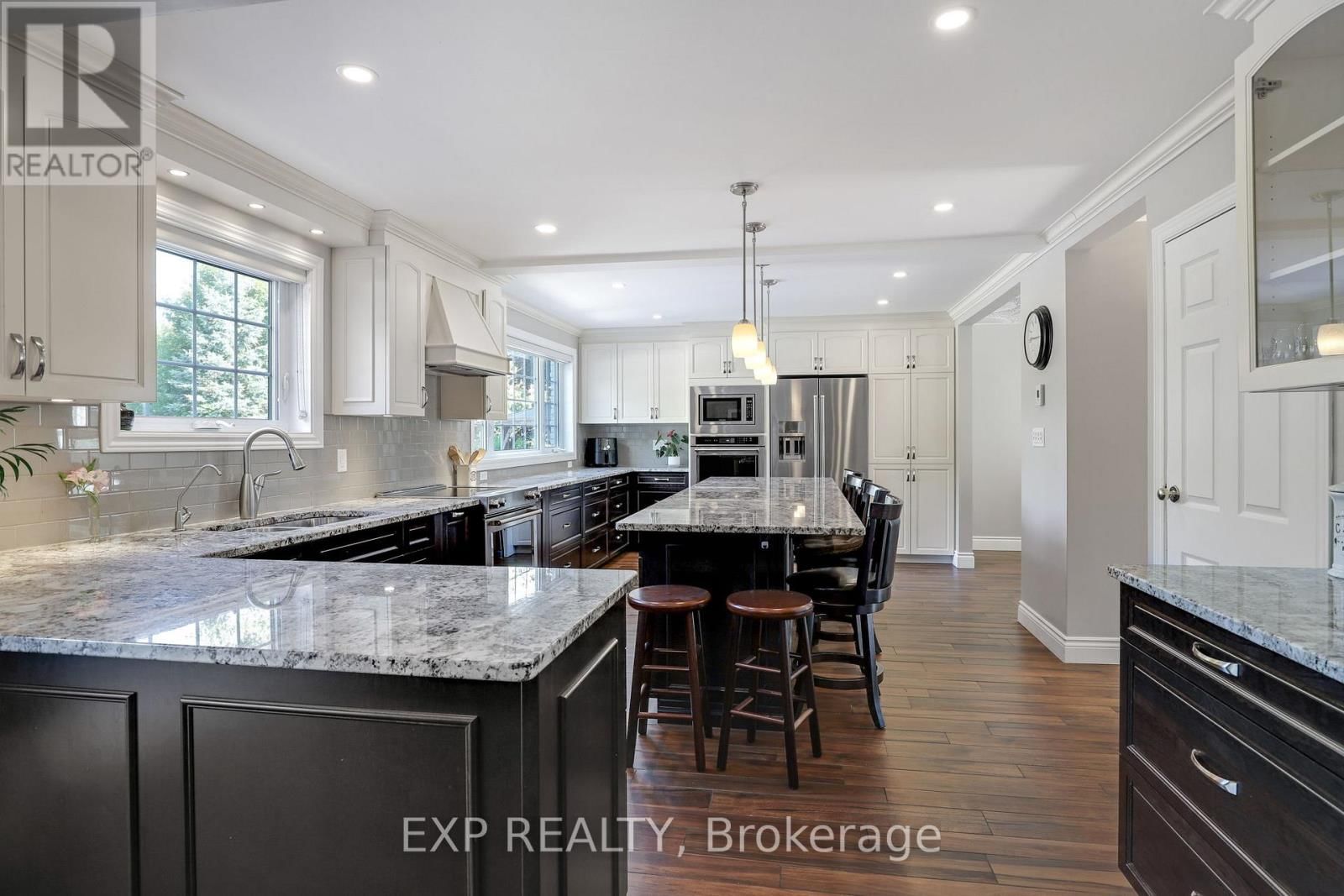 6385 THIRD LINE ROAD Image 15