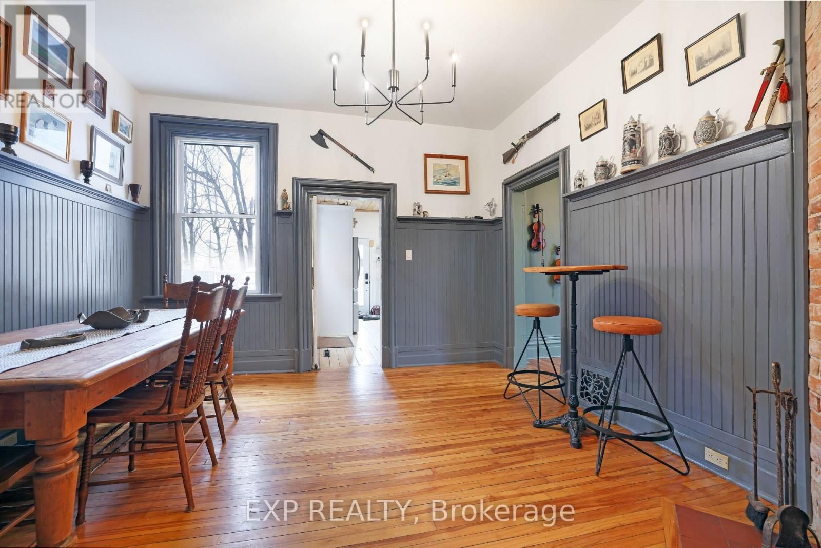 128 RENFREW AVENUE EAST Image 12