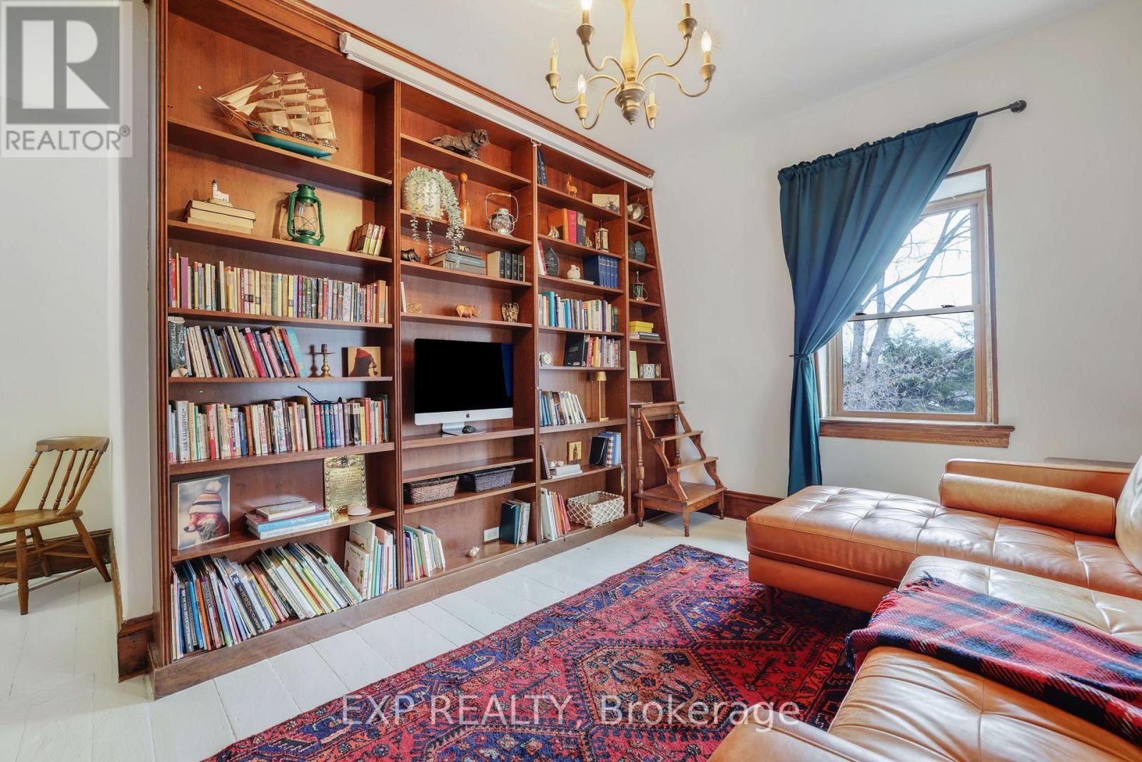 128 RENFREW AVENUE EAST Image 24