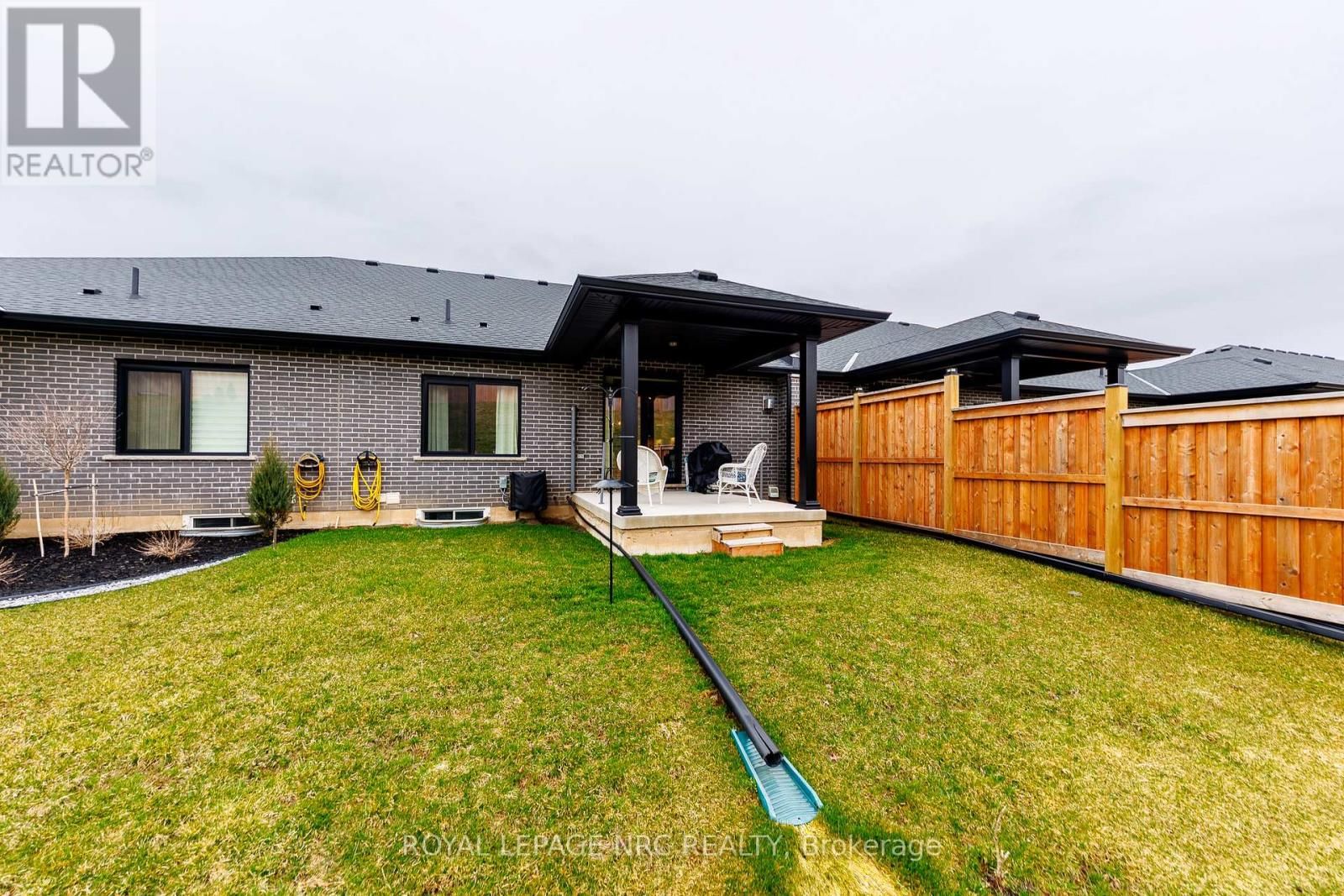 4136 VILLAGE CREEK DRIVE Image 28