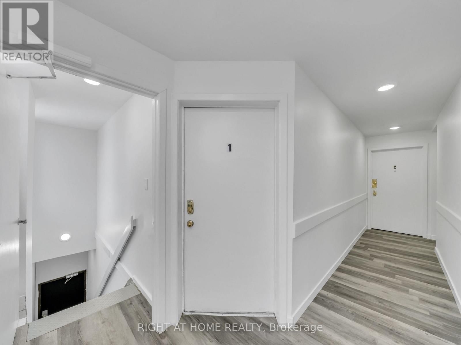 3 - 279 DROUILLARD ROAD Image 12