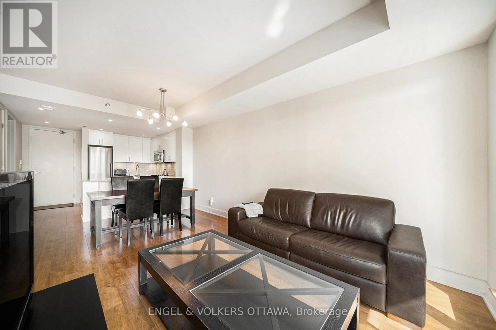 605 - 7 MARQUETTE AVENUE Image 19