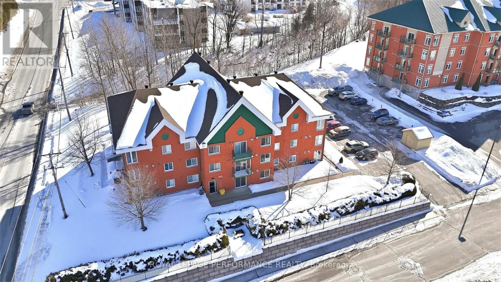 122 - 1101 CLEMENT STREET Image 43