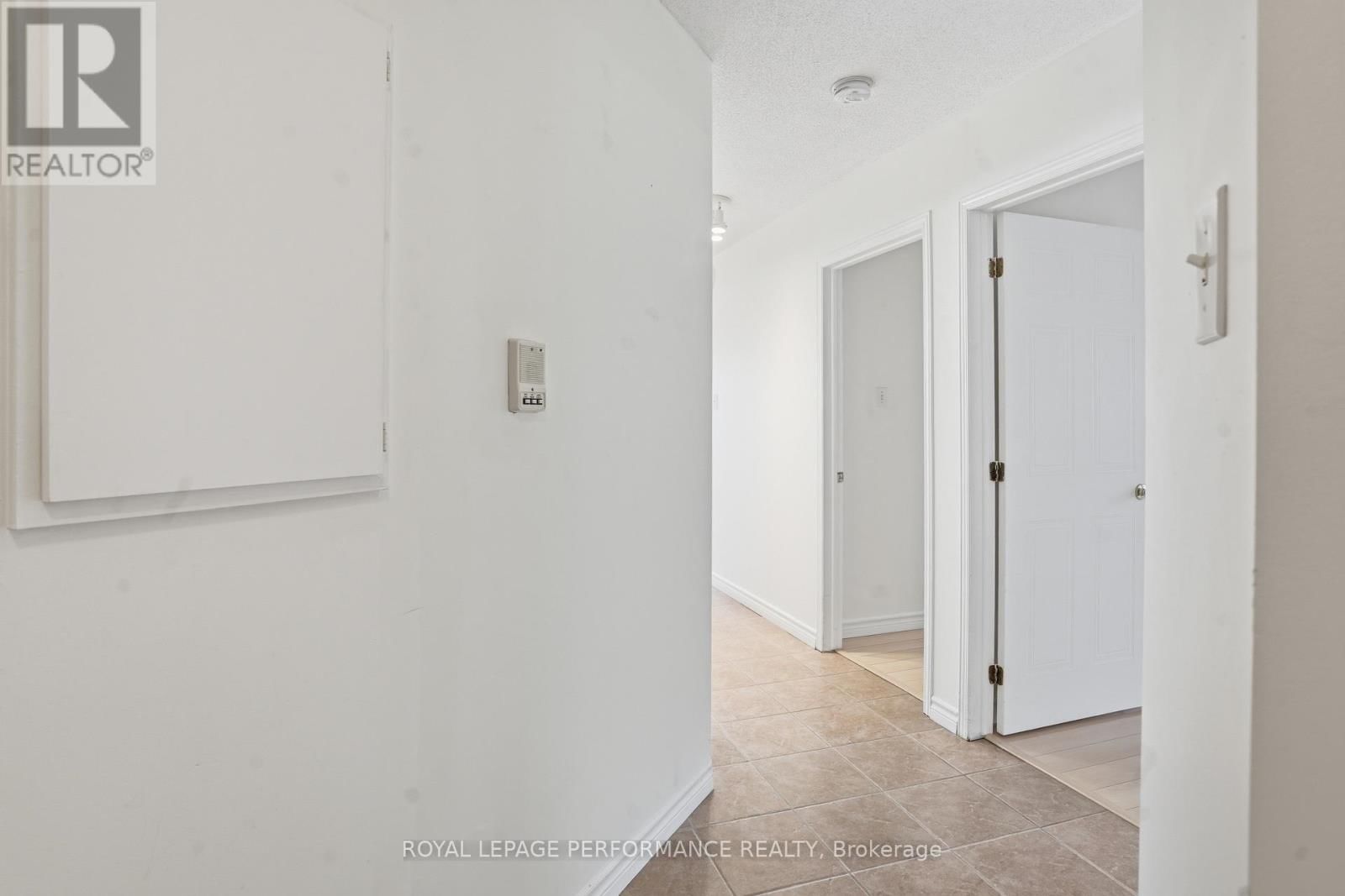 122 - 1101 CLEMENT STREET Image 6