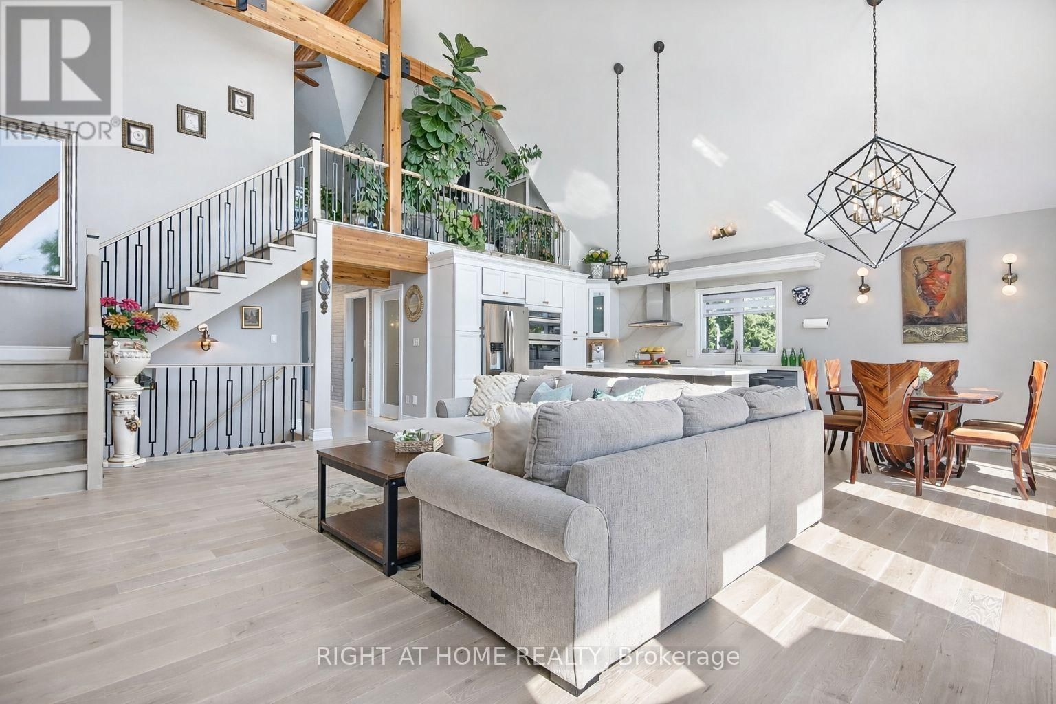 26 BEACH ROAD Image 14