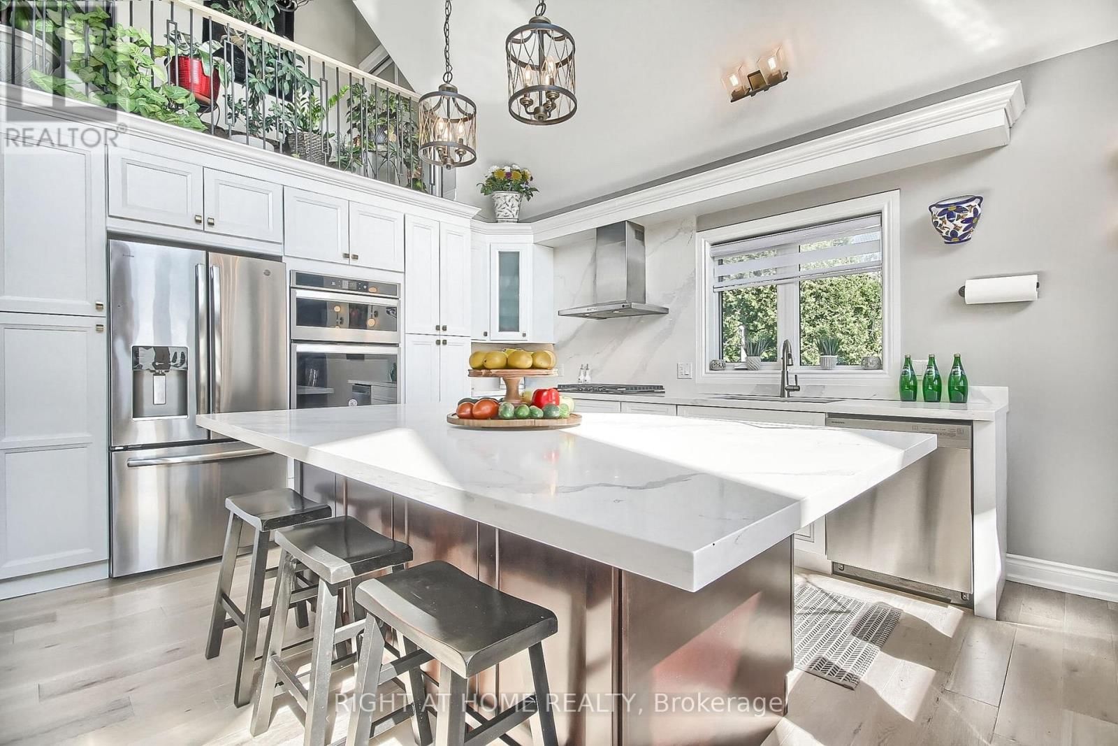 26 BEACH ROAD Image 20