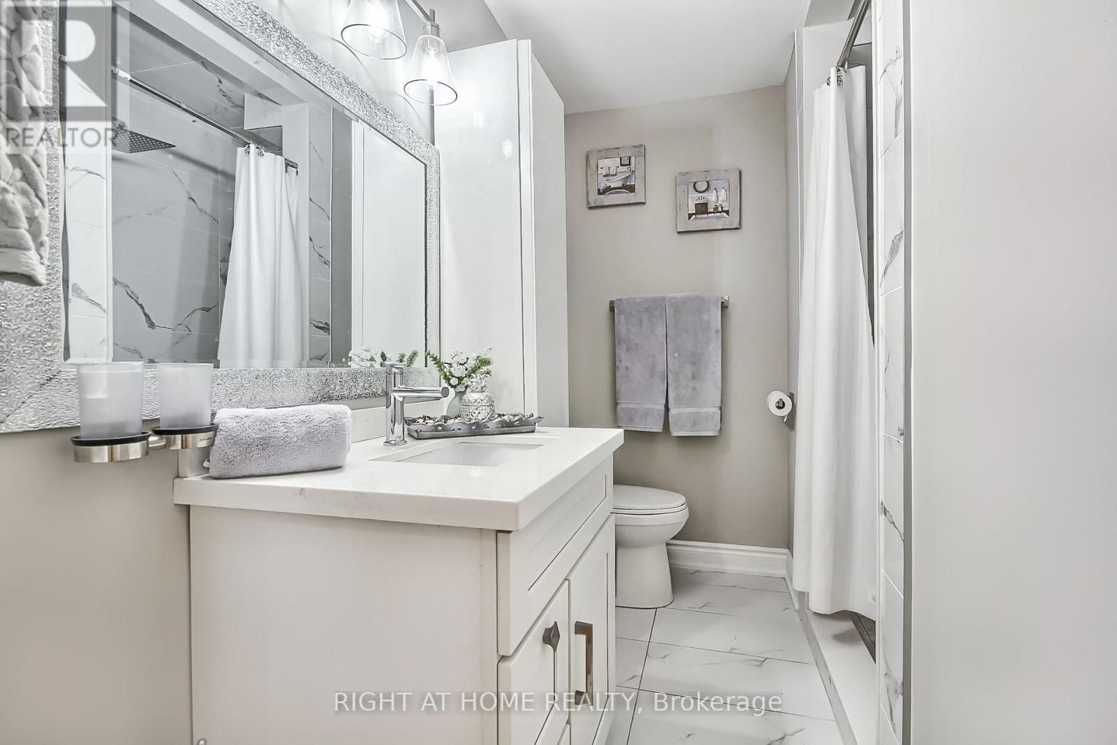 26 BEACH ROAD Image 40