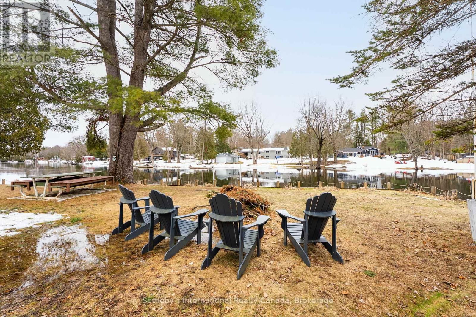 1099 DAVIS DRIVE Image 44