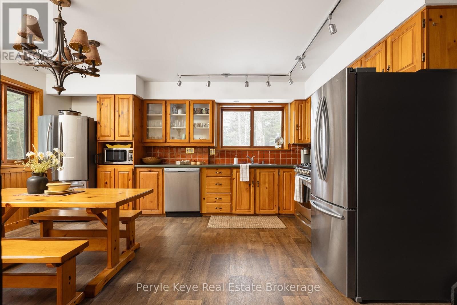 2391 LIMBERLOST ROAD Image 30