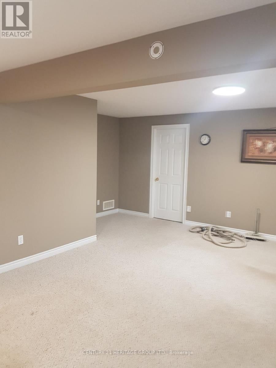 71 FINCH DRIVE Image 22