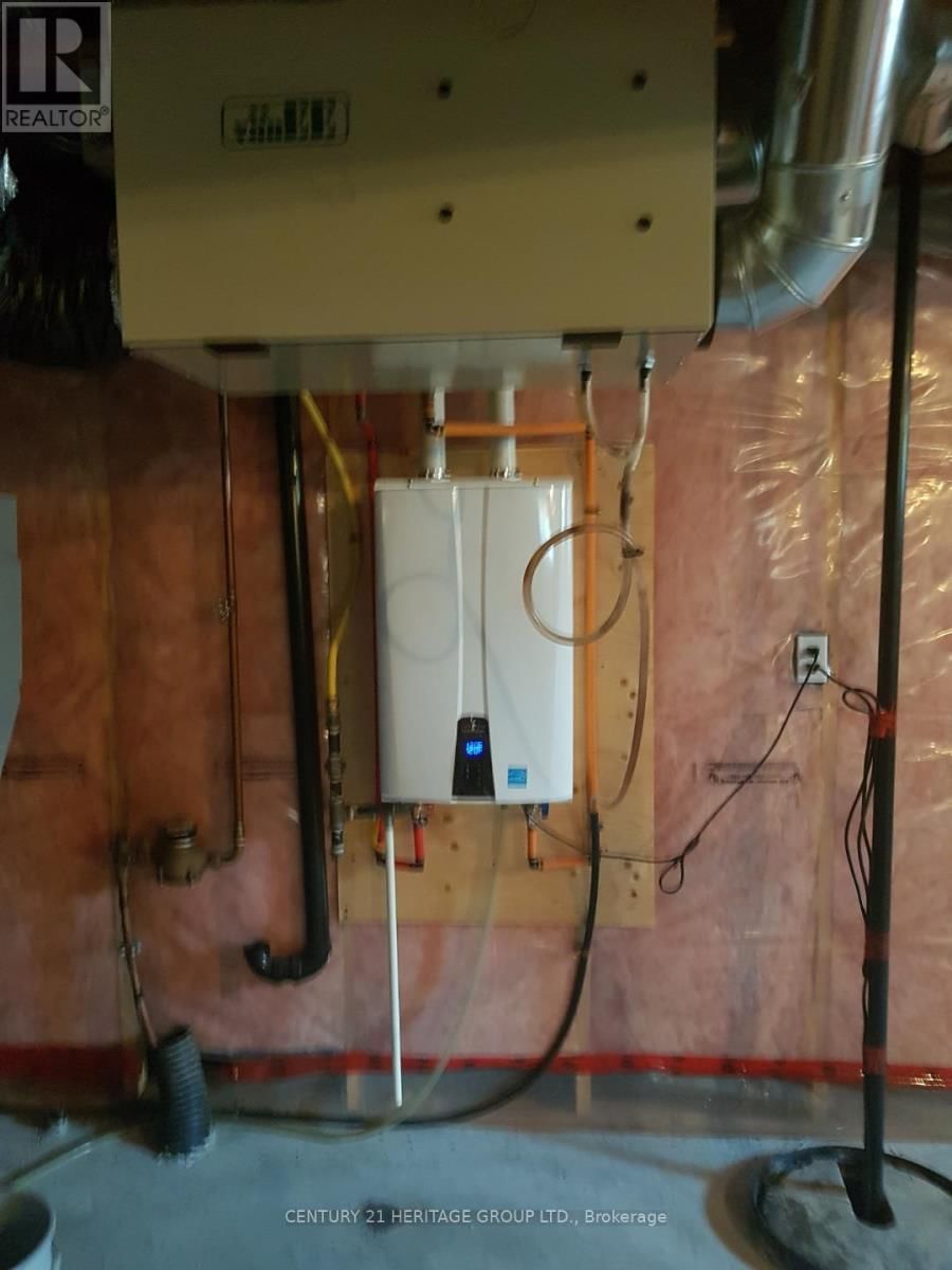 71 FINCH DRIVE Image 25