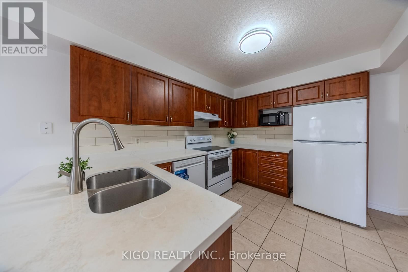 13 - 468 DOON SOUTH DRIVE Image 10