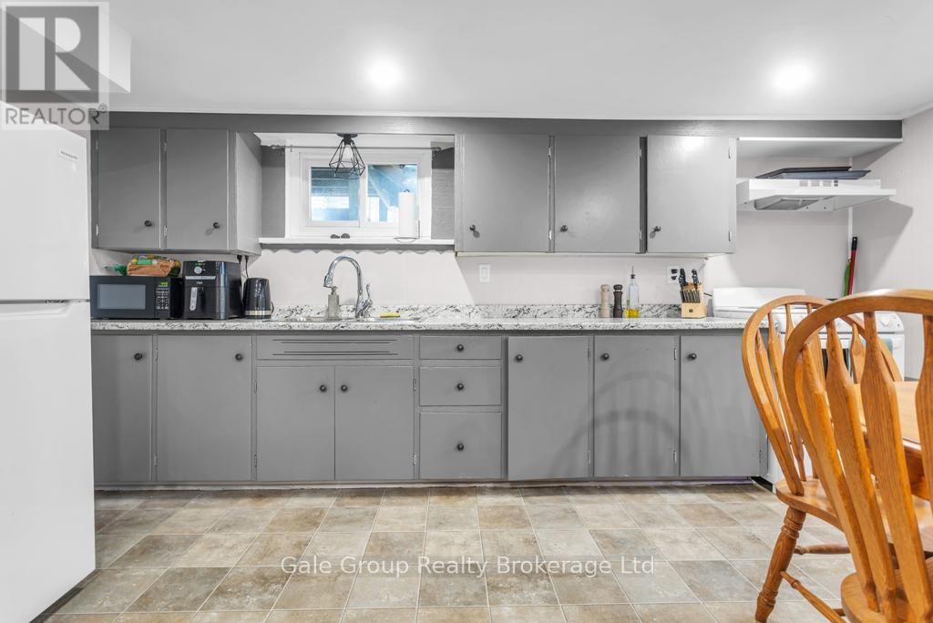 8827 PLANK ROAD Image 20