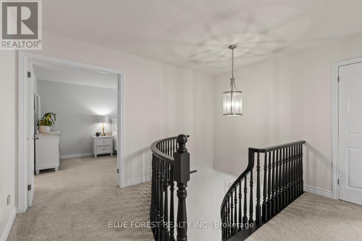 459 BILLYBROOK CRESCENT Image 21