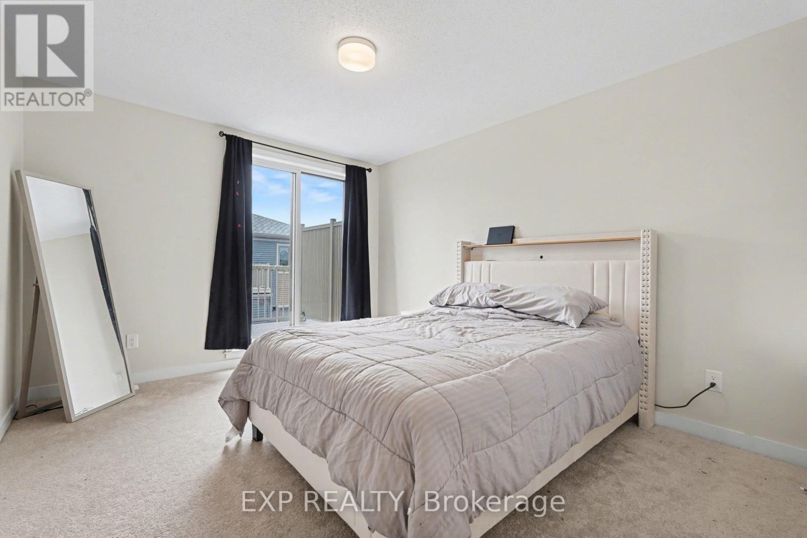 249 DAVID LEWIS PRIVATE Image 16