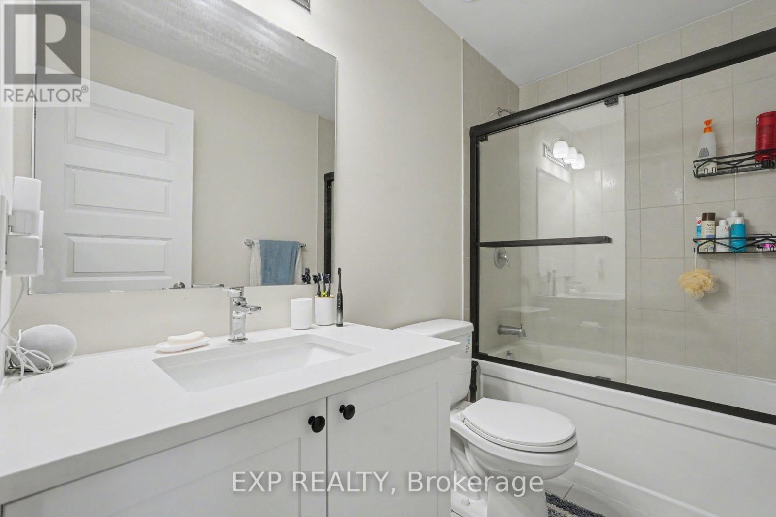 249 DAVID LEWIS PRIVATE Image 20