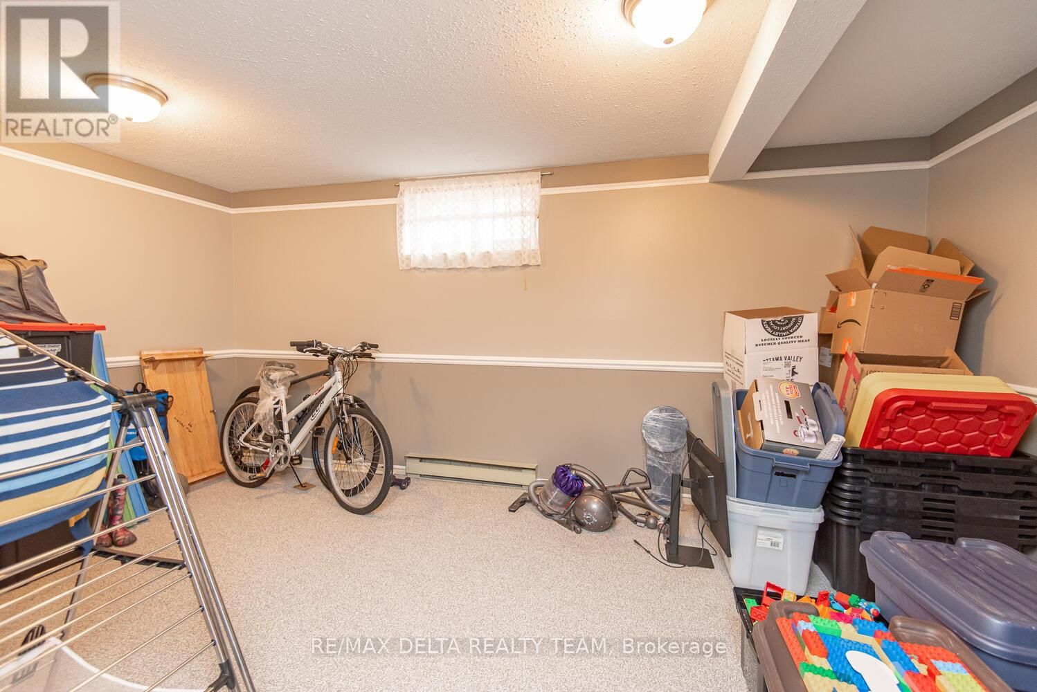 207 - 475 CANTEVAL TERRACE Image 25